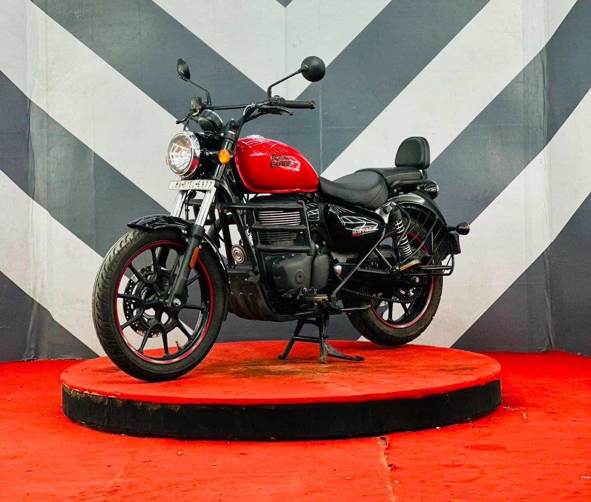 Royal enfield Meteor 350 2023