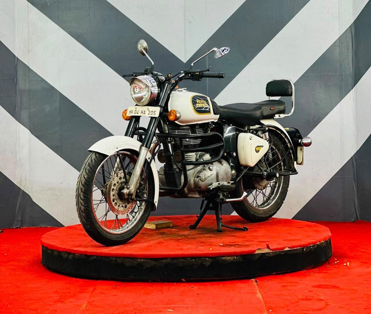 ROYAL ENFIELD CLASSIC 350 2015
