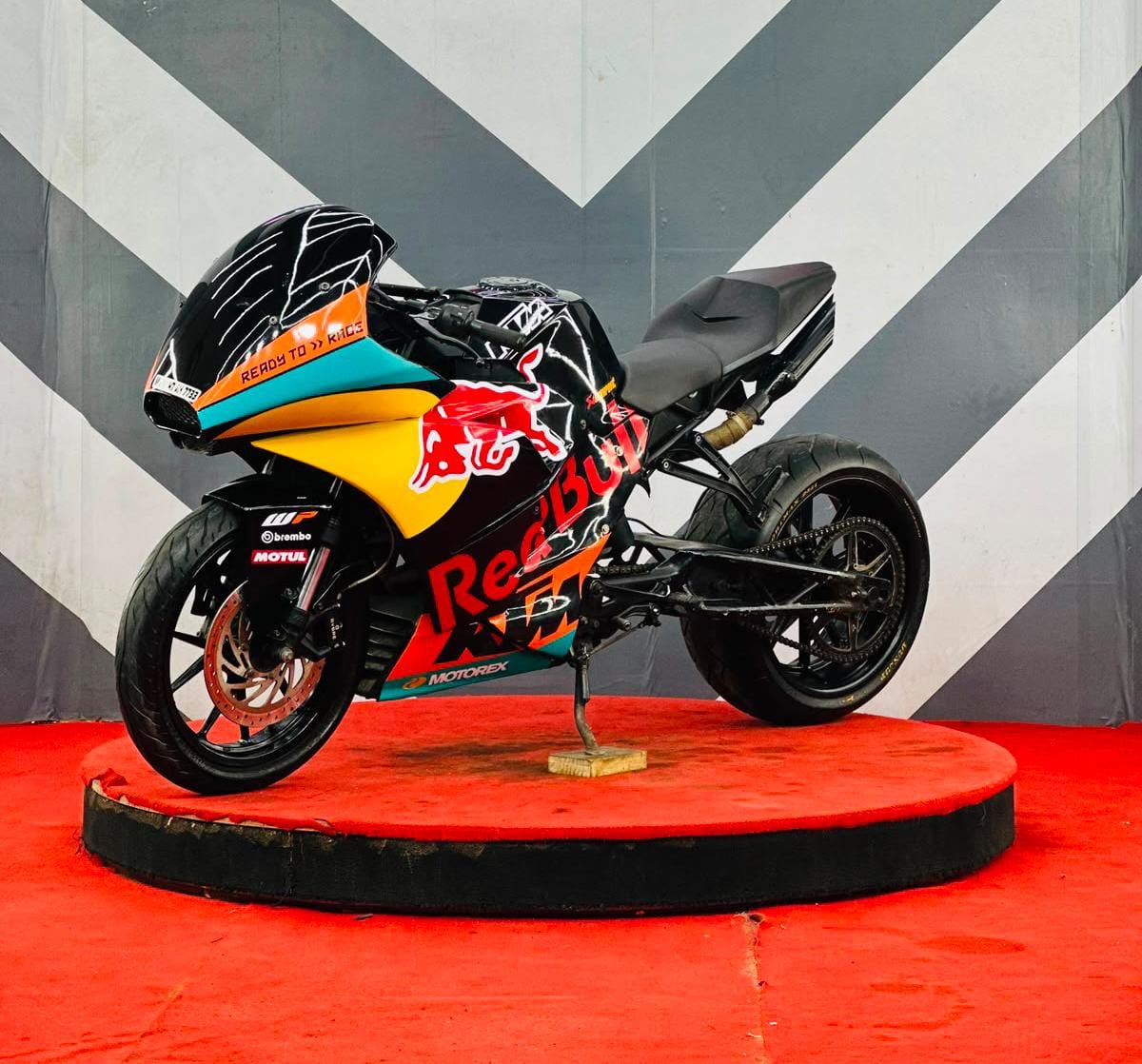 KTM RC 200 2018