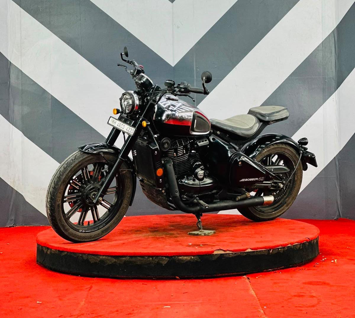 JAWA BOBBER 2024